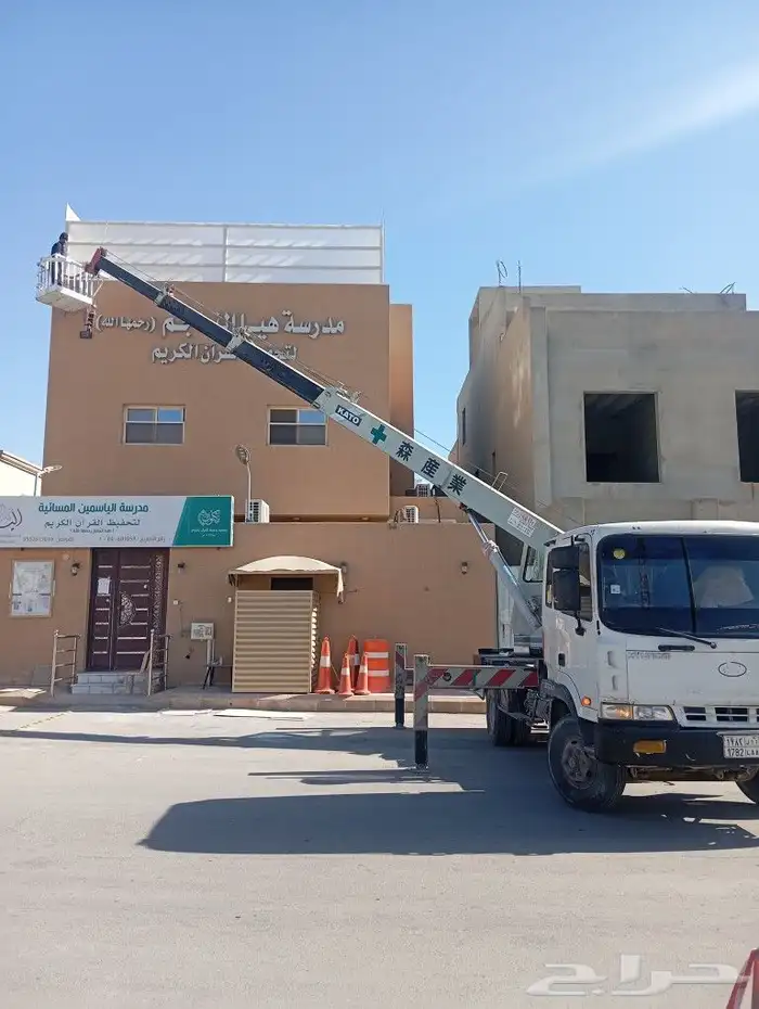 كرين ونش رفع عمال تركيب لوحات حروف رفع خزان تركيب مكيفات 0