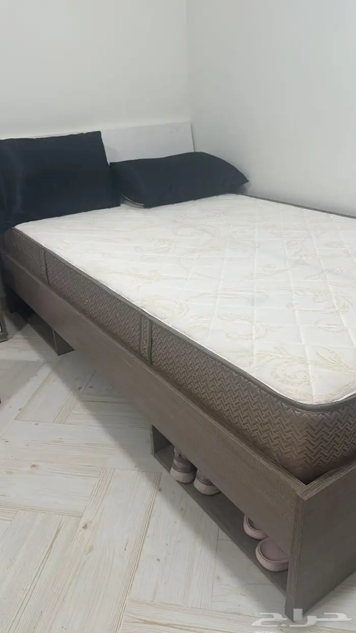 غرفة نوم نفر  ونصف من هوم سنتر 4