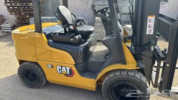 فور كلفت وكرينات ومان لفت وسيزر لفت للإيجار اليومي والشهري 0