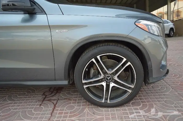 مرسيدس GLE 43 موديل AMG موديل 2018 بطاقة جمركية 45