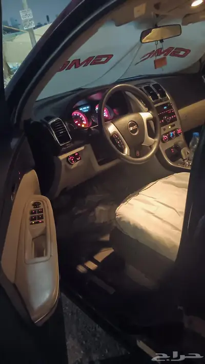 GMC اكاديا 2009 .. V6 7