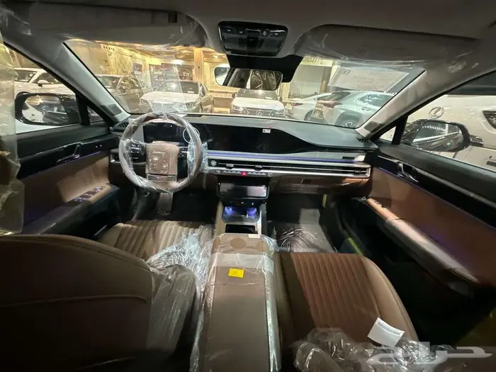 هيونداي ازيرا كاليجرافي 2025 8