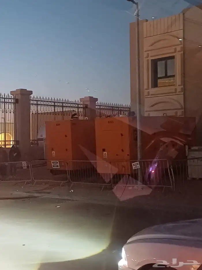 مولدات كهرب للإيجار جميع الأحجام 2