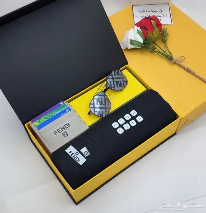 بوكس فخم من ماركة فندي رجالي 0