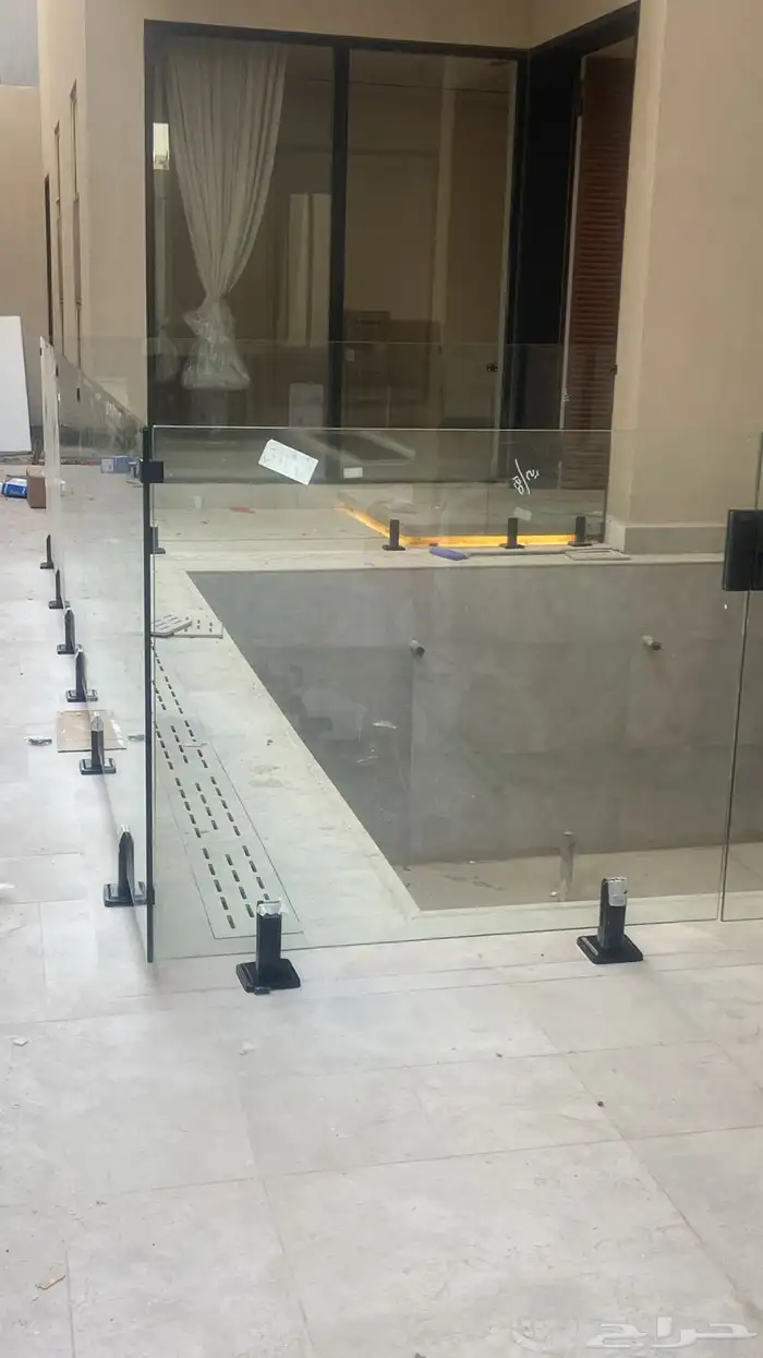 زجاج سكريت  زجاج 4