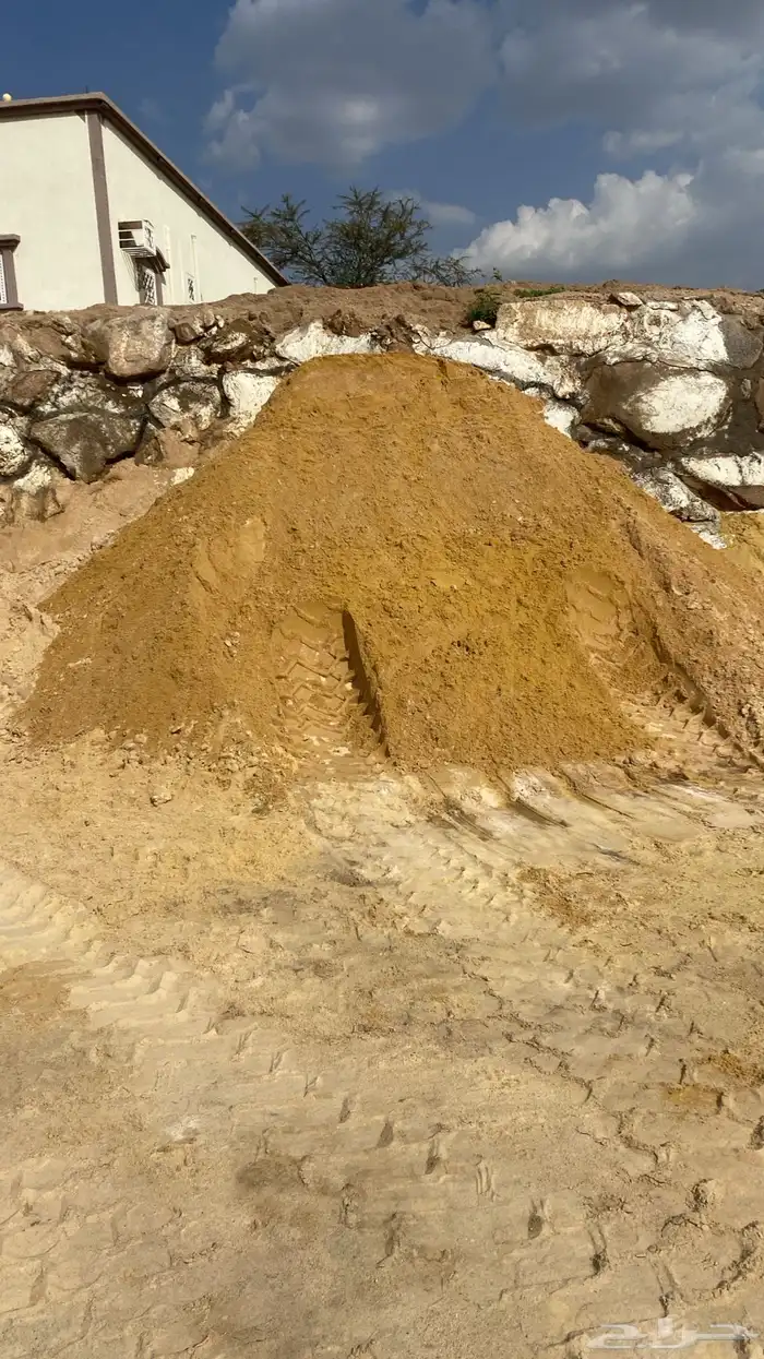 بطحاء طريق لزمةاحد رفيدة وبطحا الدواسر وفي خدمة مخطط الروان 67