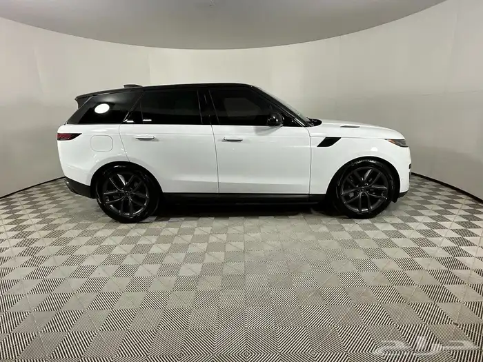 2024 Range Rover Sport 2