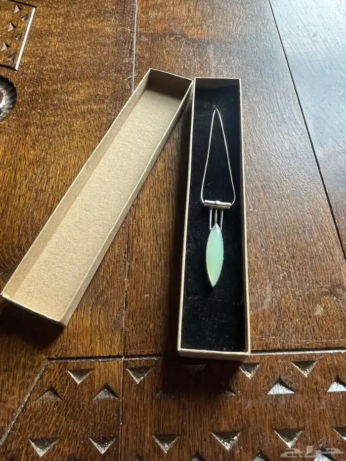 عقد قلادة (سلسال وتعليقة) من الفضة بحجر العقيق الأخضر 3