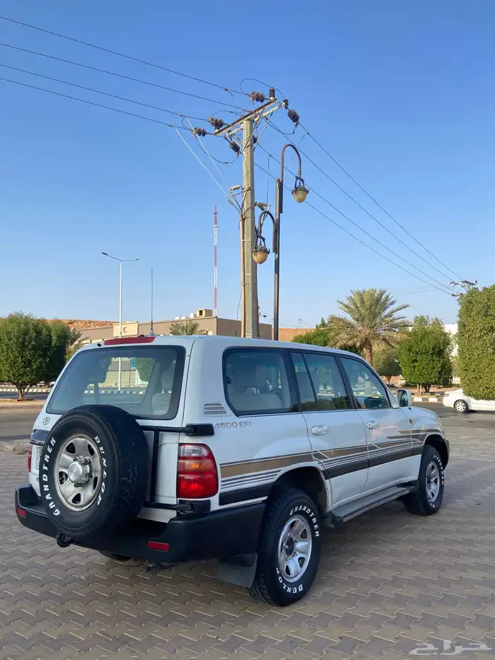 للبيع جكسار 2000 2