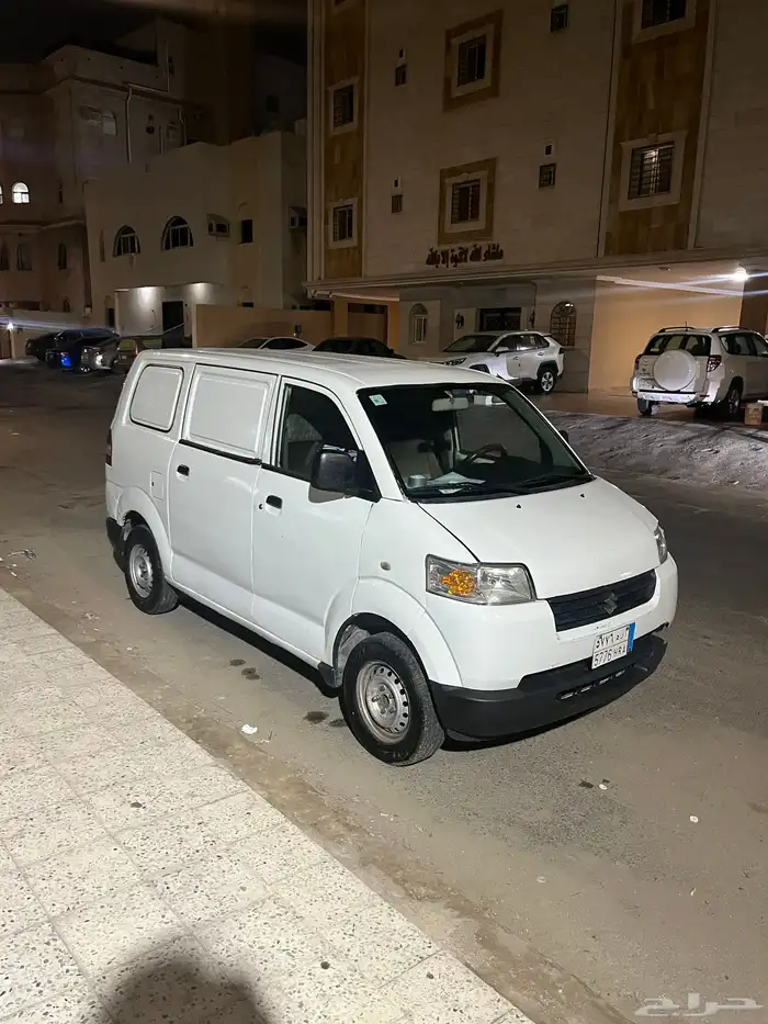 فان بضاعة للايجار 1