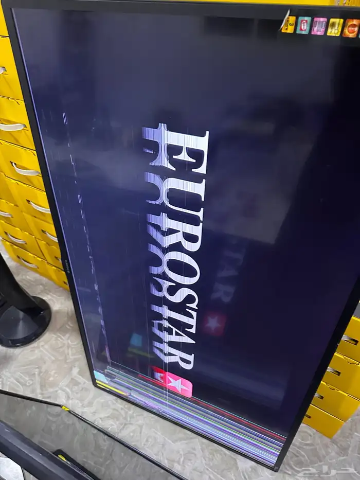 شاشه إيرو ستار سمارت 4k ب70 1