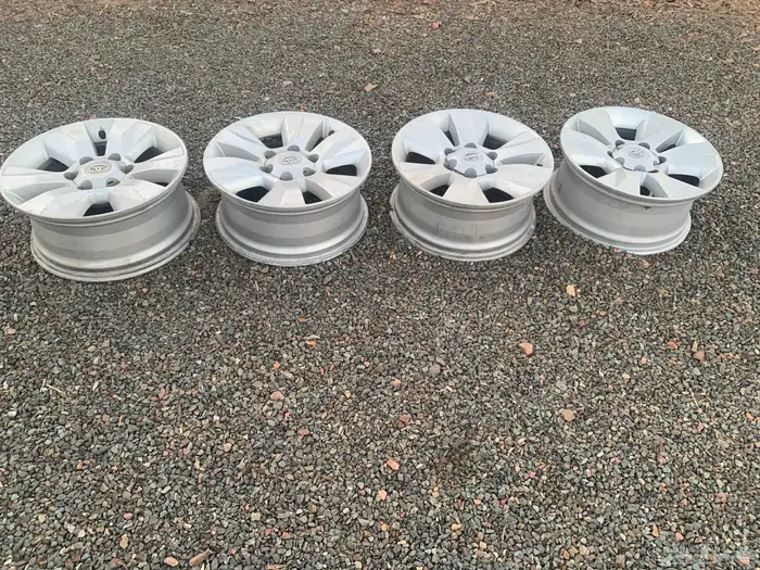 جنوط هايلوكس دبل 16 فطيمي 0