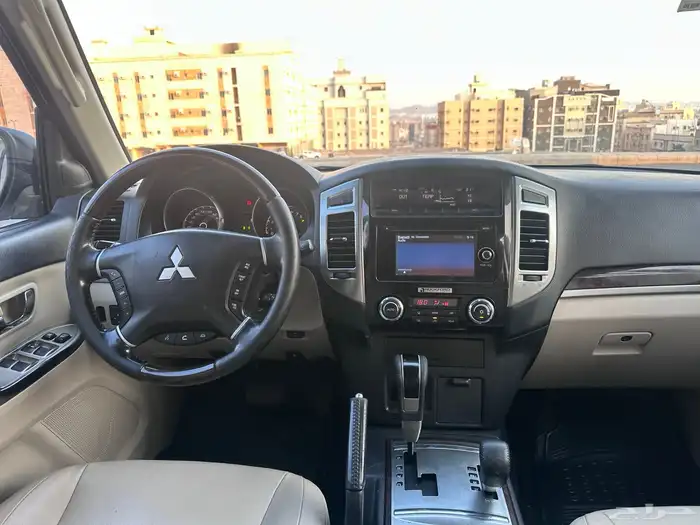 جيب باجيرو 2016مكينه 3500 19