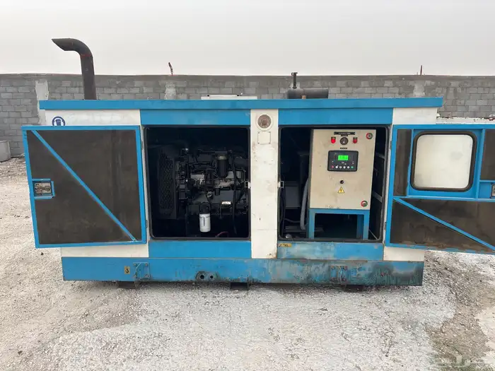 مولد كهرباء ديزل بيركنز 4