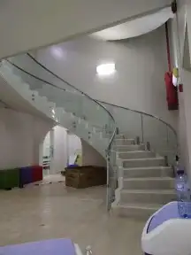 تركيب زجاج سيكوريت تفصيل زجاج سكريت مرايات 4