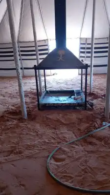 غرف خشب تجهيز مخيمات بيوت شعر ابيض حمامات فيبر جلاس 9