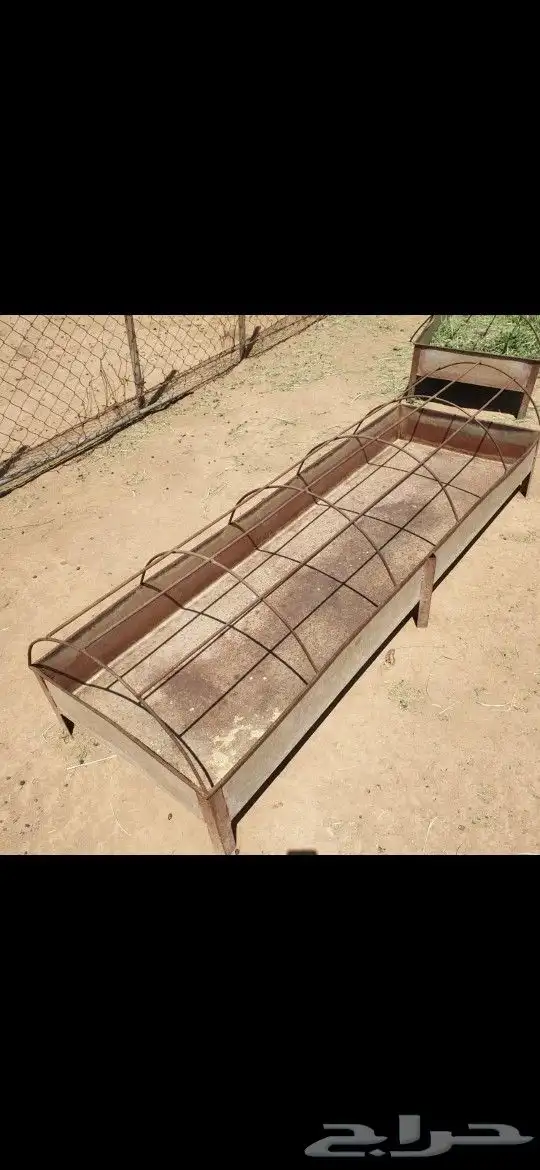 مناقل للبيع 1