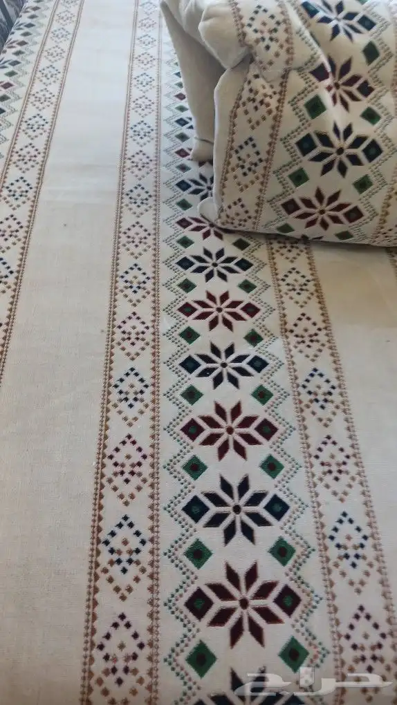 مفروشات 3