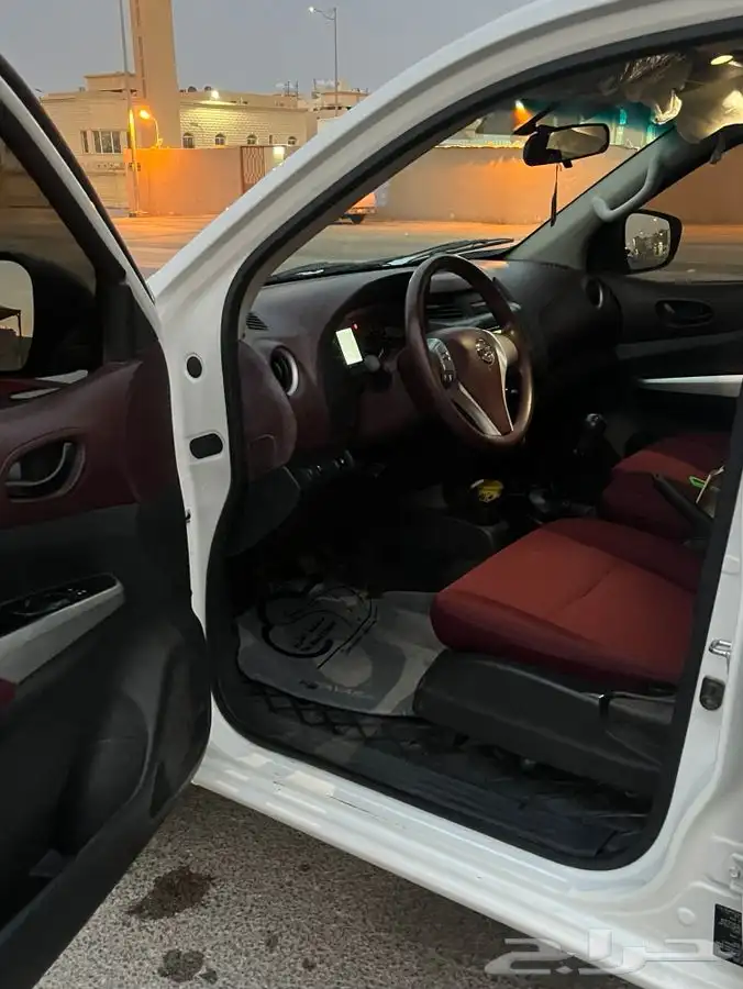 للبيع نافارا 6