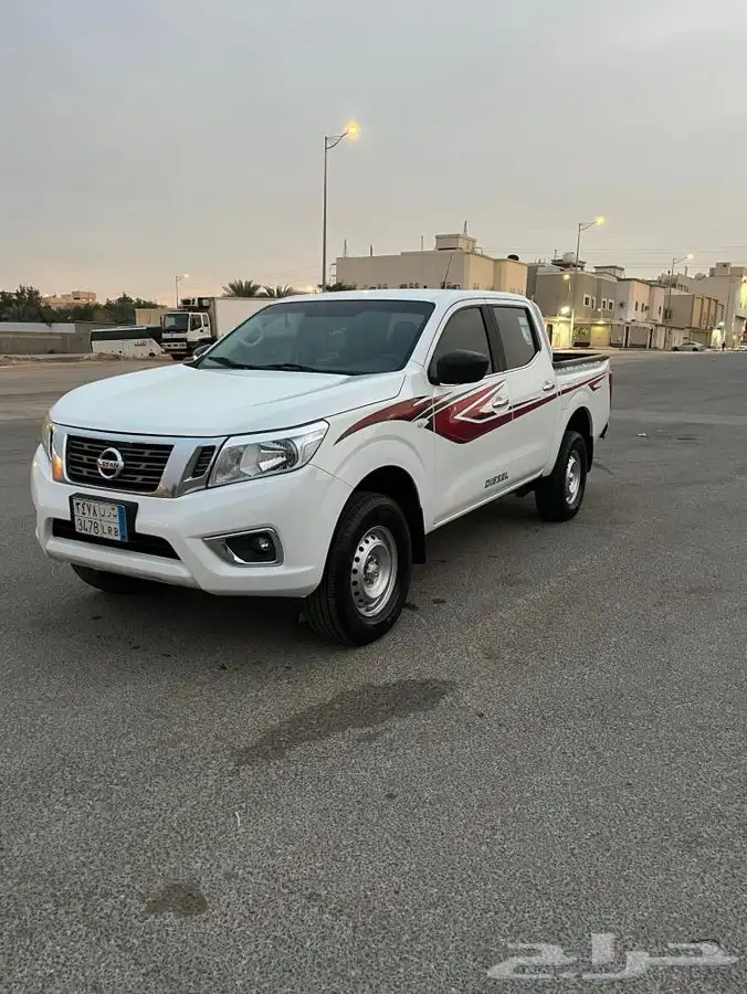 للبيع نافارا 0