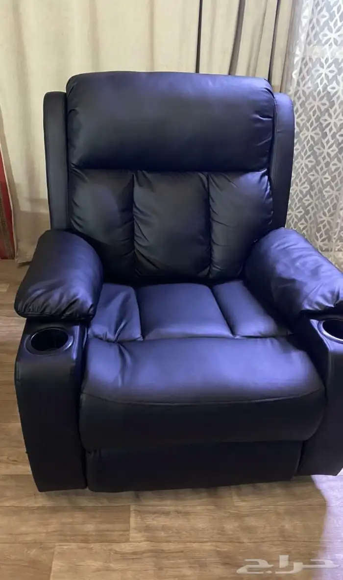كراسي استرخاء جلد بخصومات اخر السنه 11