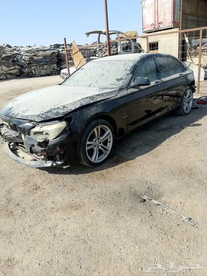 ب ام حجم 750تشليح قطع غيار مديل 2010 1