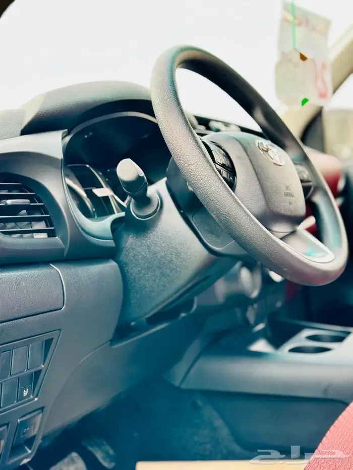 هايلكس غمارتين بنزين توماتيك خليجي 2025 7