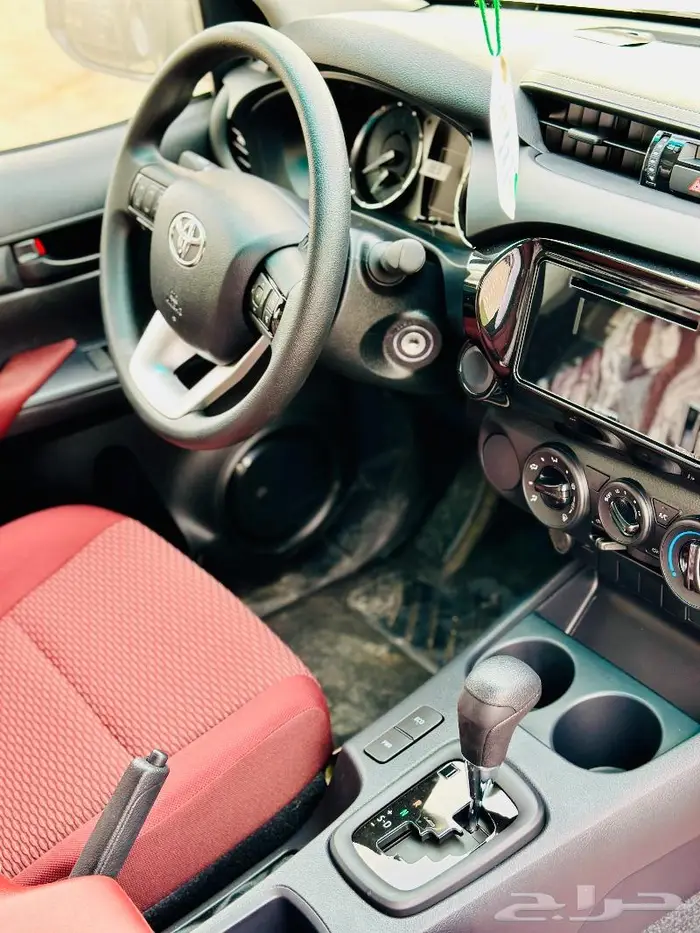 هايلكس غمارتين بنزين توماتيك خليجي 2025 8