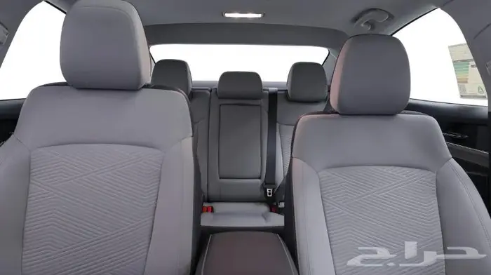 فورد تورس امبيانتي 2025 ومتوفر منها الفل كامل تيتانيوم 9