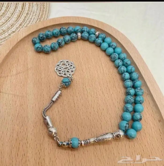 انشالله بتتوفر بعد كم يوم الي يبي زيه يكلمنى احجز له 3