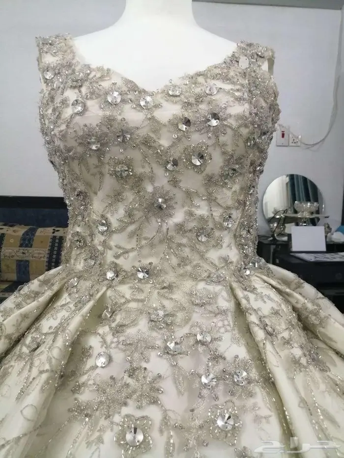 خصومات العيد  فساتين زفة عروس بأسعار مميزة للبيع أو الإيجار 10