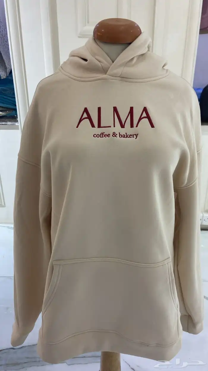 تطريز وتفصيل على جميع الأزياء للشركات والمؤسسات والافراد 6