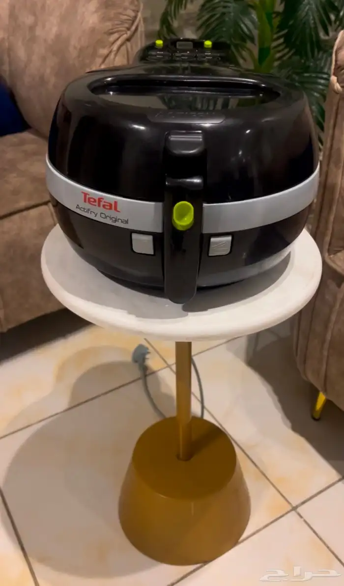 قلايه هوائيه من تيفال 1400w 3