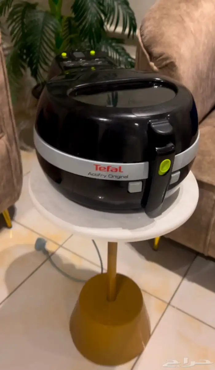 قلايه هوائيه من تيفال 1400w 4