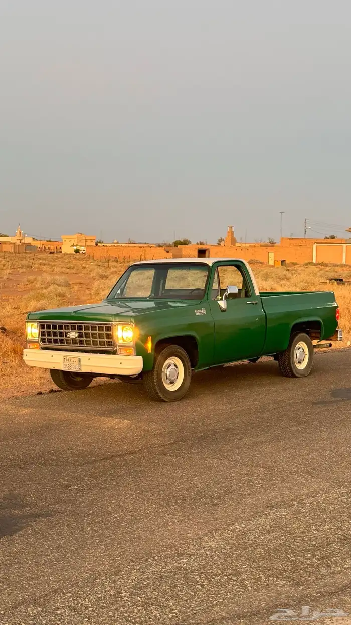 للأيجار ( عرض CHEVROLET C10 1980 CUSTOM DELUXE فقط ) 4