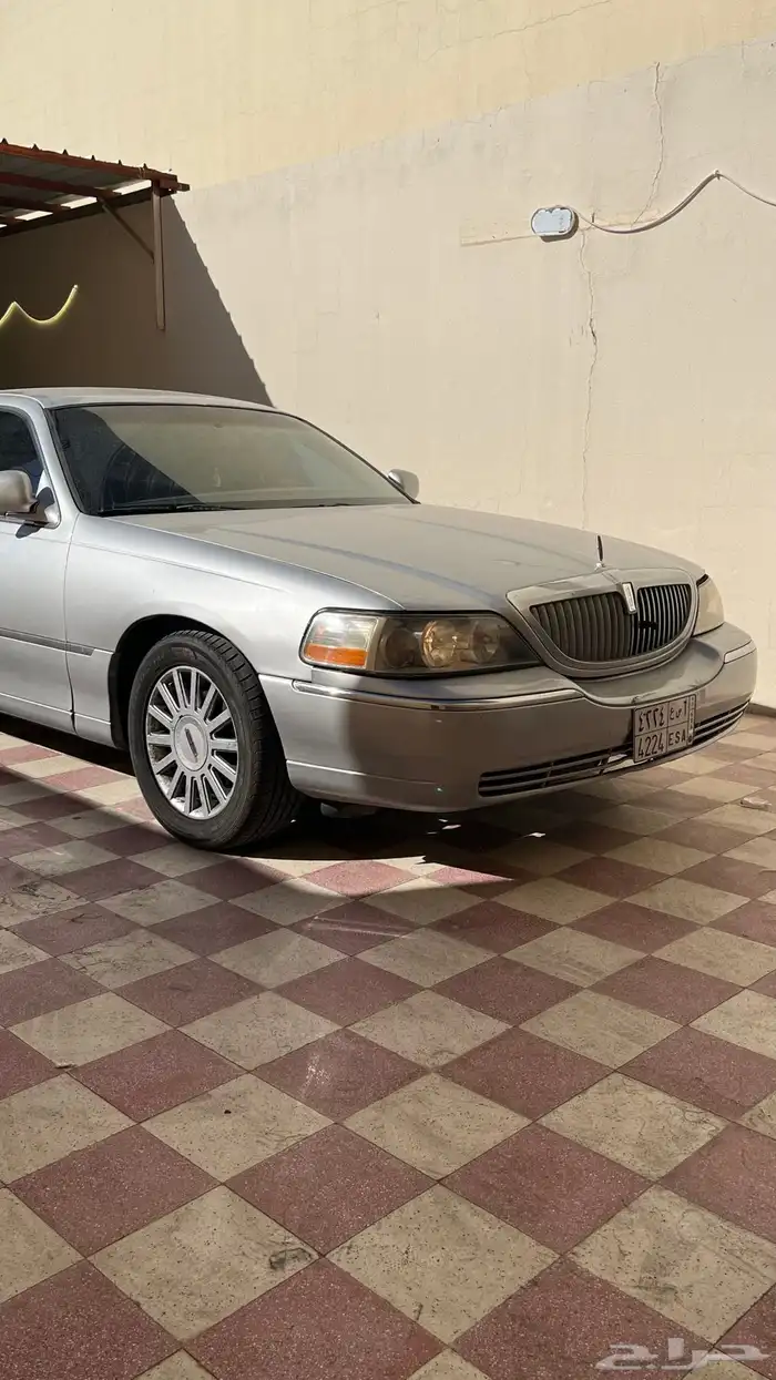 تاون كار للبيع 2003 0