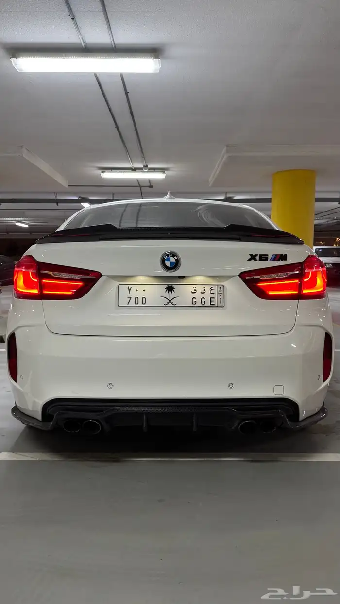 مخزن X6M BMW بي ام دبليو اكس 6 ام 2017 4