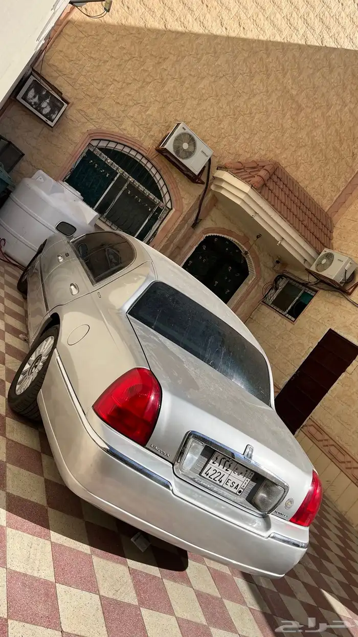 تاون كار للبيع 2003 11