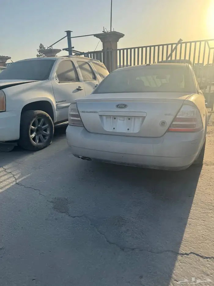 قطع غيار فورد 500 1
