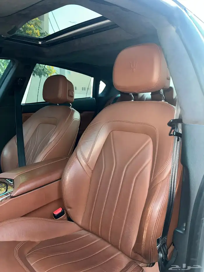 مزراتي كواتروبورتي GTS 2014 V8 10