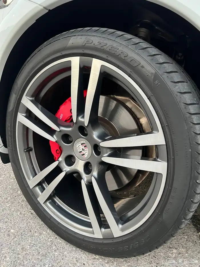 بورش ( كايين GTS ) موديل 2013 فل كامل شبه جديد 15