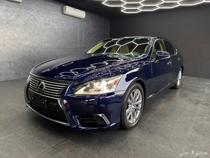 لكزس LS460 موديل 2013 و بطاقة الهوية الاماراتية 0