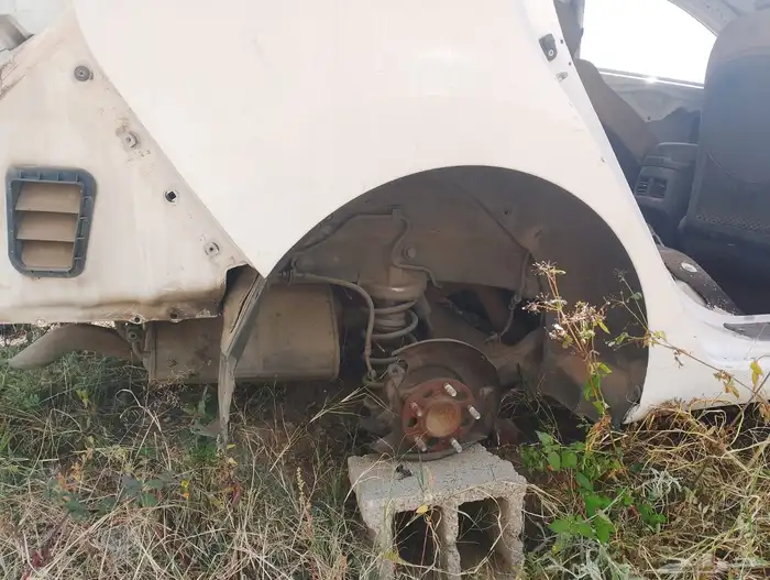 النترا 2016 اللي يبغى قطع 14