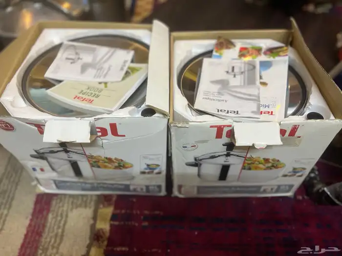طقم قدور ضغط 6 و8 تيفال فرنسي أصلي جديدة بكراتينها لم تستخدم 8
