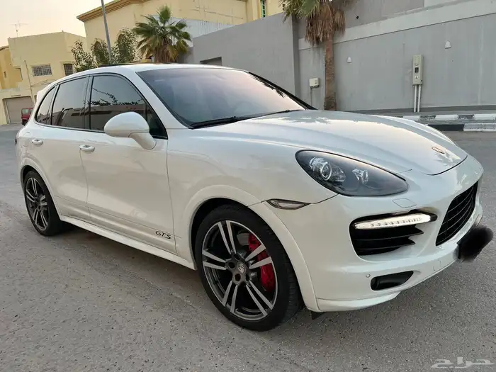 بورش ( كايين GTS ) موديل 2013 فل كامل شبه جديد 3