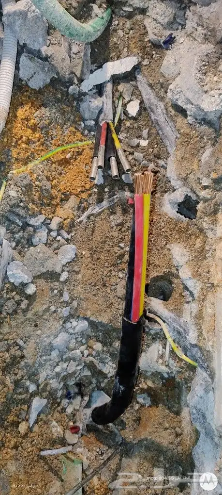 جهاز فحص كابلات الكهرباء كشف التماس الكيابل 1