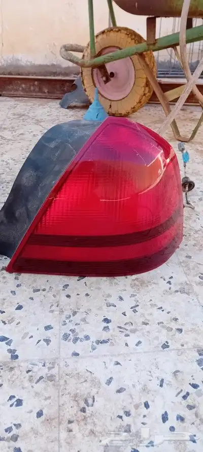 قطع غيار فورد ماركيز 2003 2