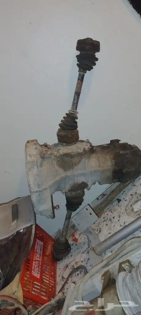 مكينة فولكس واغن بيتل 1600 cc وقطع متنوعة 5