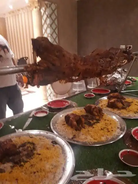 مطعم الخير يقدم خروف سيخ على الجمر 1 خروف مشوي   2   دجاج مش 8