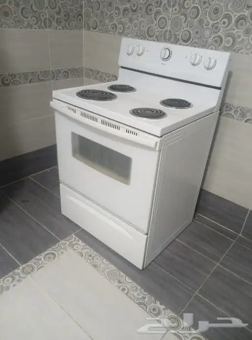 فرن كهربائي نظيف جدا 0